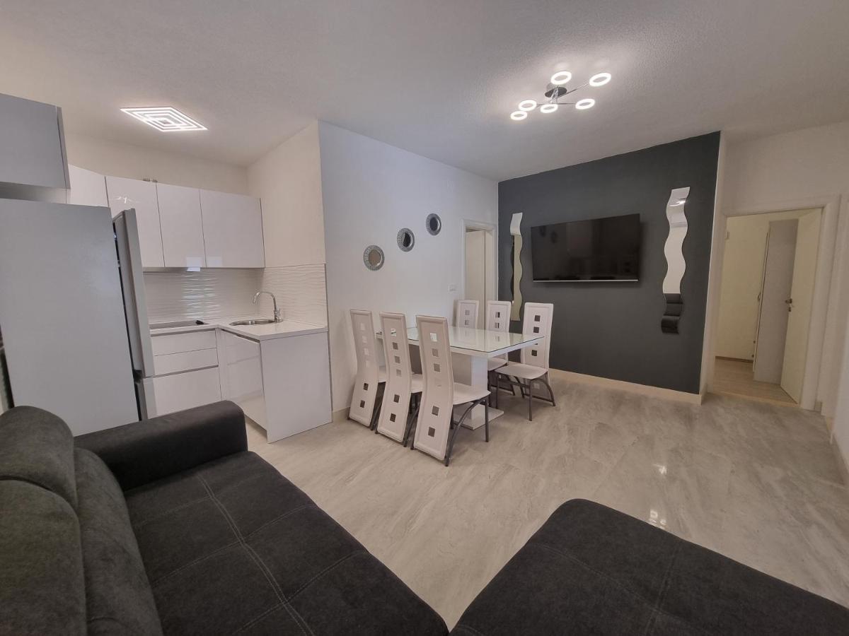 Toni Apartman Bol