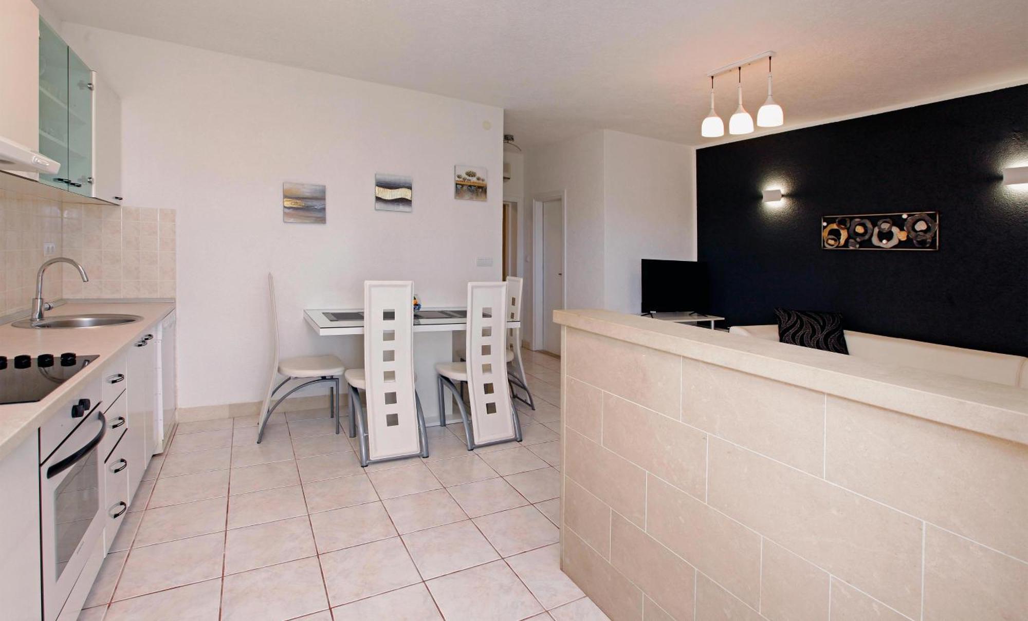 Apartman Toni Bol