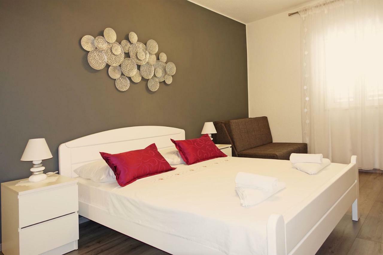 Apartman Toni *
