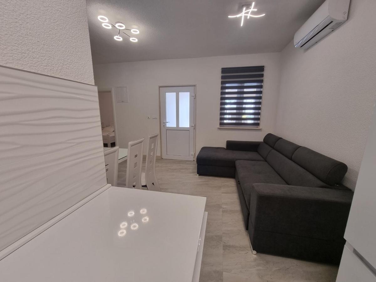 Apartment Toni Bol