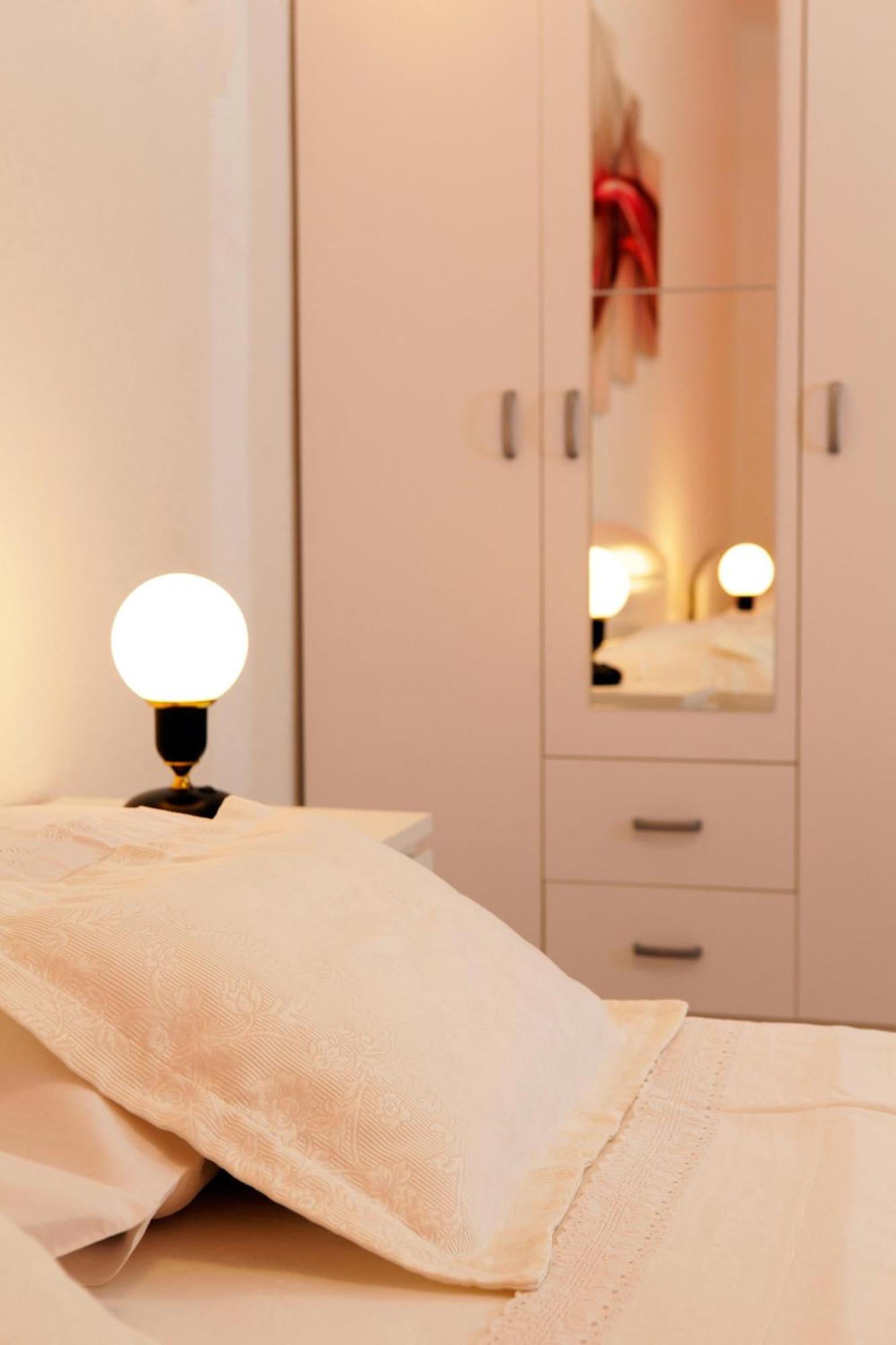 Apartman Toni Bol